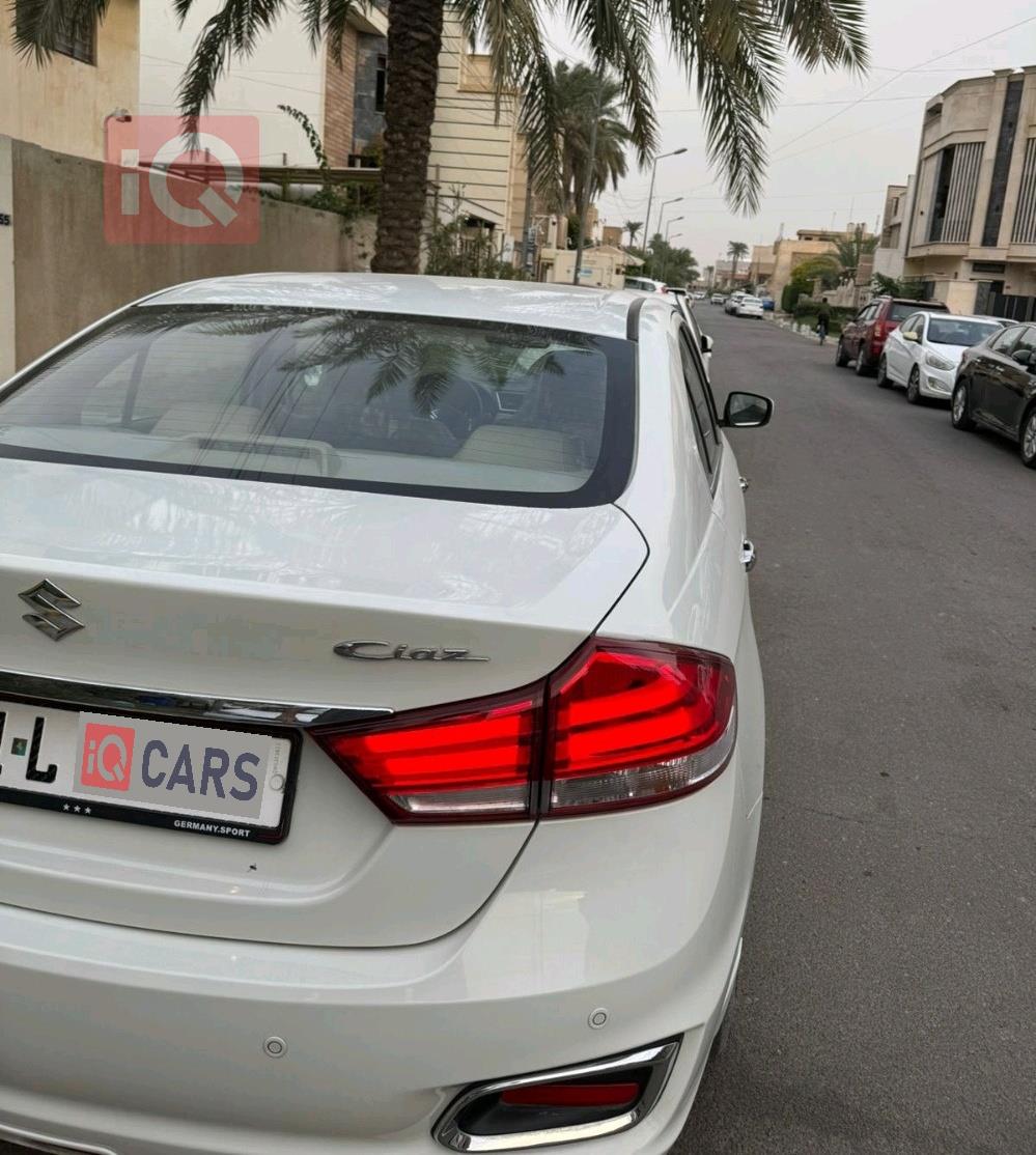 سوزوكي سياز